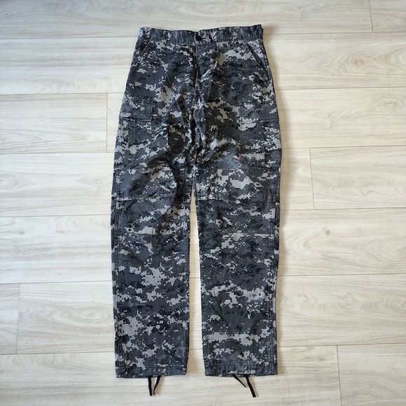Military Digital Camouflage Cargo Pants Men's Small Gray Camo Size 31 Tactical - Picture 1 of 10